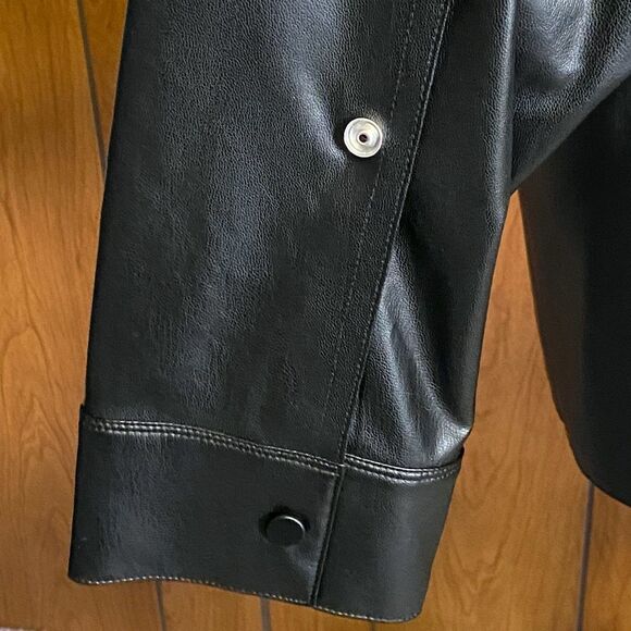 Theory Shirt Jacket in Faux Leather size M - Picture 8 of 10